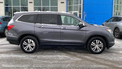 2017 Honda Pilot EX