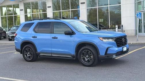 Sky 2025 Honda Pilot TrailSport