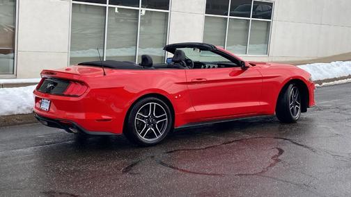 2023 Ford Mustang EcoBoost