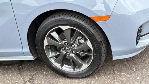 Sonic Gray Pearl 2024 Honda Odyssey Elite