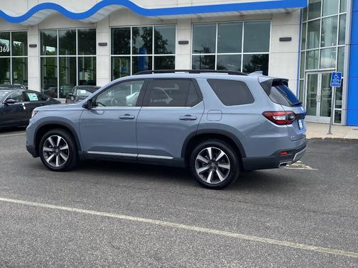2024 Honda Pilot Elite