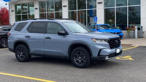 2025 Honda Pilot TrailSport