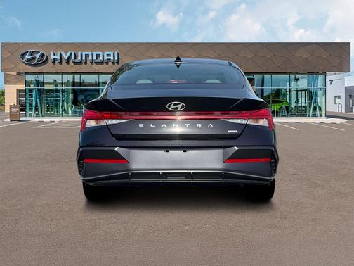 2026 Hyundai ELANTRA HEV Limited