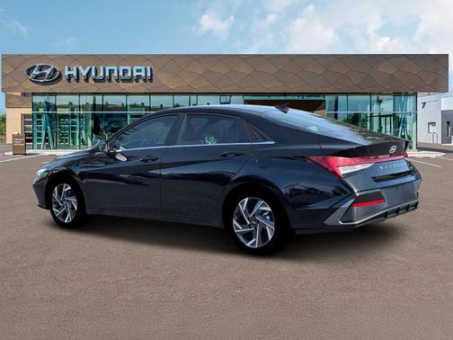 2026 Hyundai ELANTRA HEV Limited