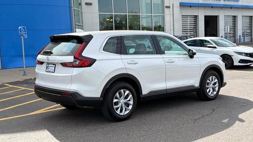Platinum White Pearl 2024 Honda CR-V LX