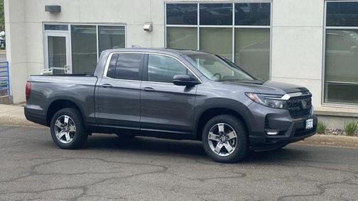Modern Steel Metallic 2026 Honda Ridgeline RTL