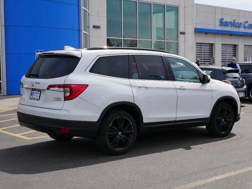 2022 Honda Pilot Special Edition