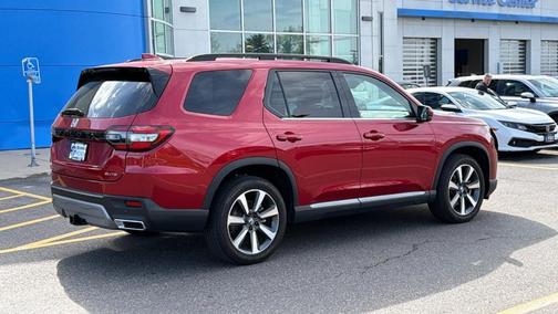 Radiant Red Metallic II 2025 Honda Pilot Elite