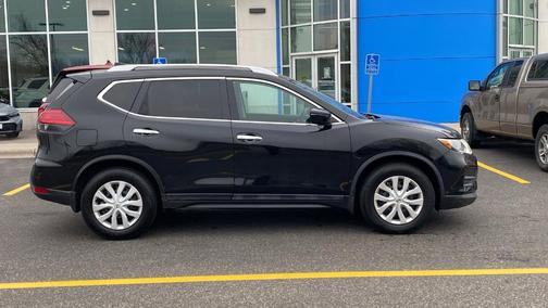 2017 Nissan Rogue S