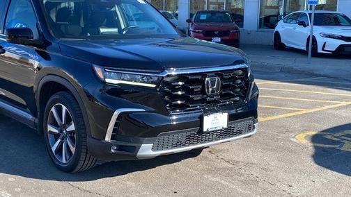 2023 Honda Pilot Touring