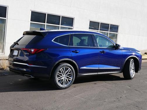 2022 Acura MDX Advance