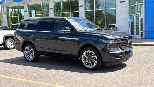 Starlight 2025 Lincoln Navigator Reserve