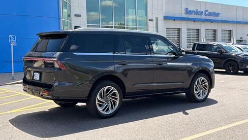 Starlight 2025 Lincoln Navigator Reserve