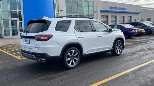 2023 Honda Pilot Elite
