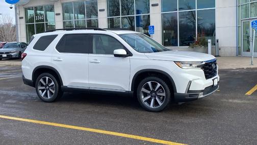 2023 Honda Pilot Elite
