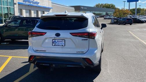 2021 Toyota Highlander Hybrid Limited