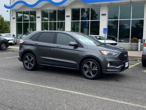 2019 Ford Edge ST