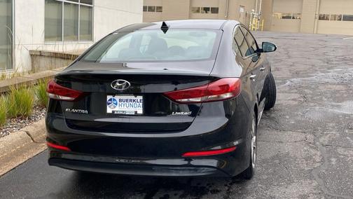2017 Hyundai ELANTRA Limited