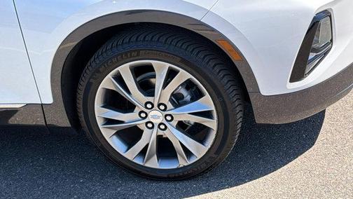 Iridescent Pearl Tricoat 2022 Chevrolet Blazer Premier