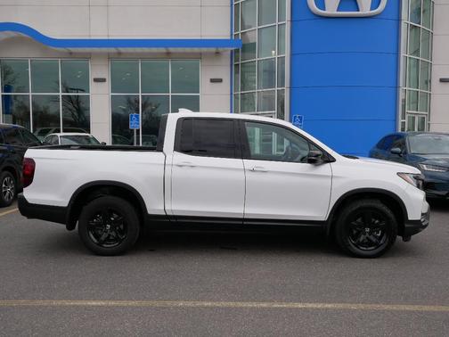 2023 Honda Ridgeline Black Edition