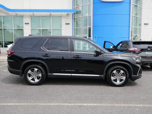 2023 Honda Pilot EX-L 8-Passenger