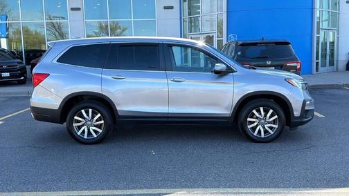 Lunar Silver Metallic 2021 Honda Pilot EX