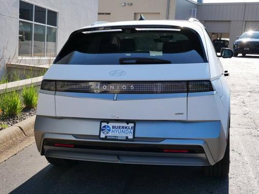2025 Hyundai IONIQ 5 Limited