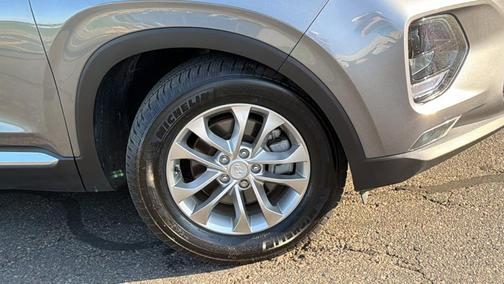Machine Gray 2019 Hyundai SANTA FE 2.4 SEL