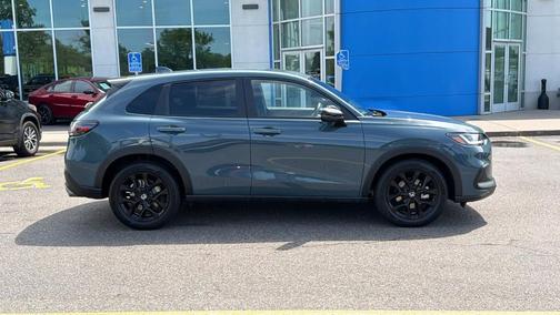 Pearl 2024 Honda HR-V Sport