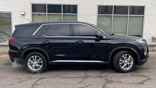2021 Hyundai PALISADE SE