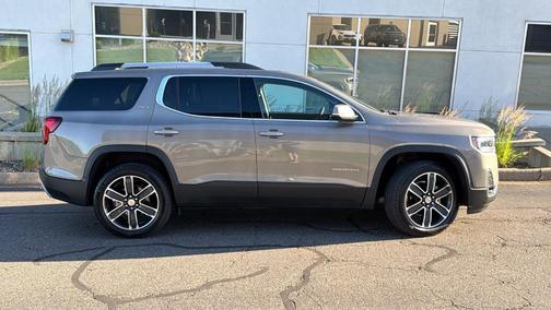 Gray 2023 GMC Acadia SLT