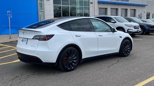 2023 Tesla Model Y Performance