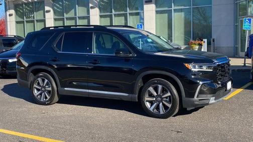 2025 Honda Pilot Touring