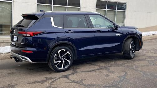 2023 Mitsubishi Outlander PHEV SEL