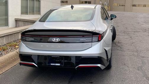 2024 Hyundai SONATA Hybrid SEL