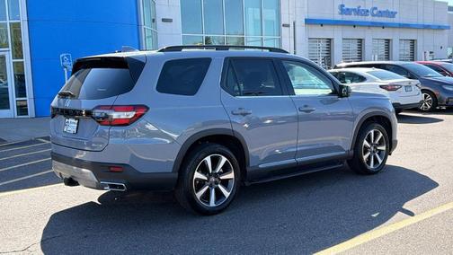 Sonic Gray Pearl 2024 Honda Pilot Elite