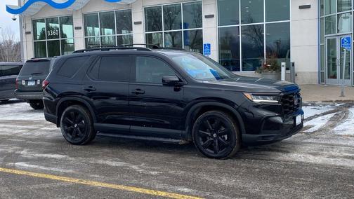 2025 Honda Pilot Black Edition