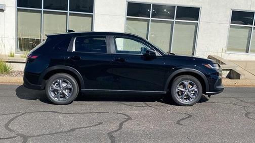 Crystal Black 2026 Honda HR-V LX