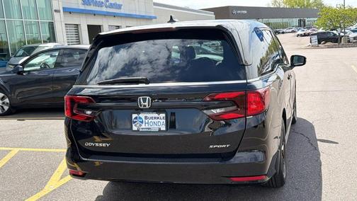 Crystal Black Pearl 2023 Honda Odyssey Sport