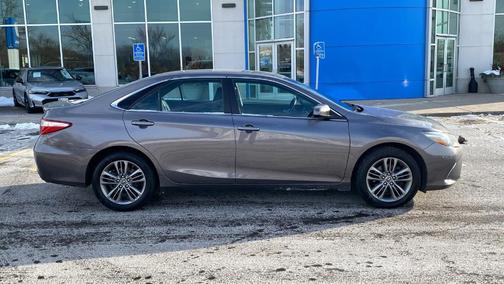 2016 Toyota Camry SE