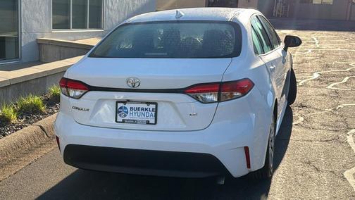Wind Chill Pearl 2025 Toyota Corolla LE