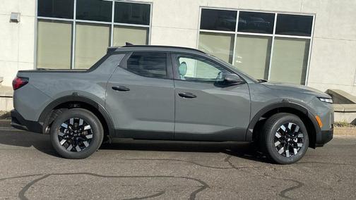 Hampton Gray 2027 Hyundai SANTA CRUZ SEL ACTIVITY