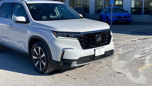 2024 Honda Pilot Touring