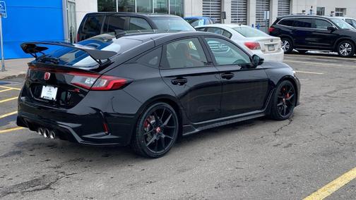 2025 Honda Civic Type R Base