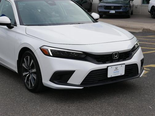 2022 Honda Civic EX-L
