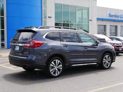 2022 Subaru Ascent Limited 7-Passenger