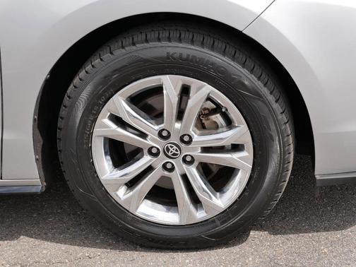 2022 Toyota Sienna XSE 7 Passenger