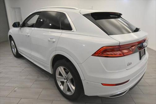 2021 Audi Q8 55 Premium