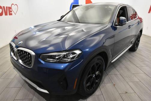 2022 BMW X4 xDrive30i