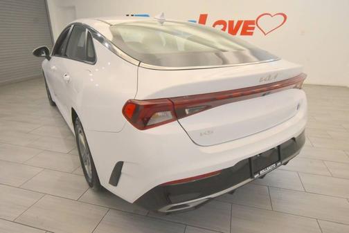 2023 Kia K5 LXS